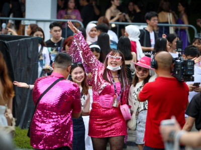 Harmonizing Prosperity: Singapore&#039;s Economic Surge Fueled by Taylor Swift and Coldplay Concerts; Drawing Over Half of Attendees from Global Shores